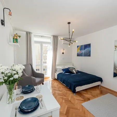 Apartment Var Apartment Split